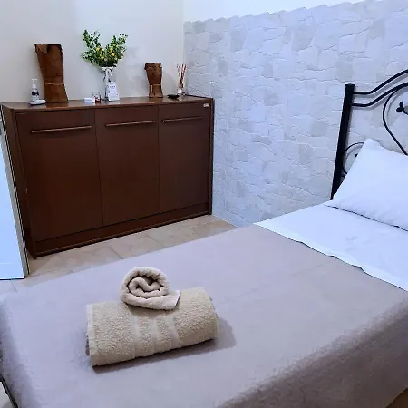 La Casa Del Sole Panzió Bari